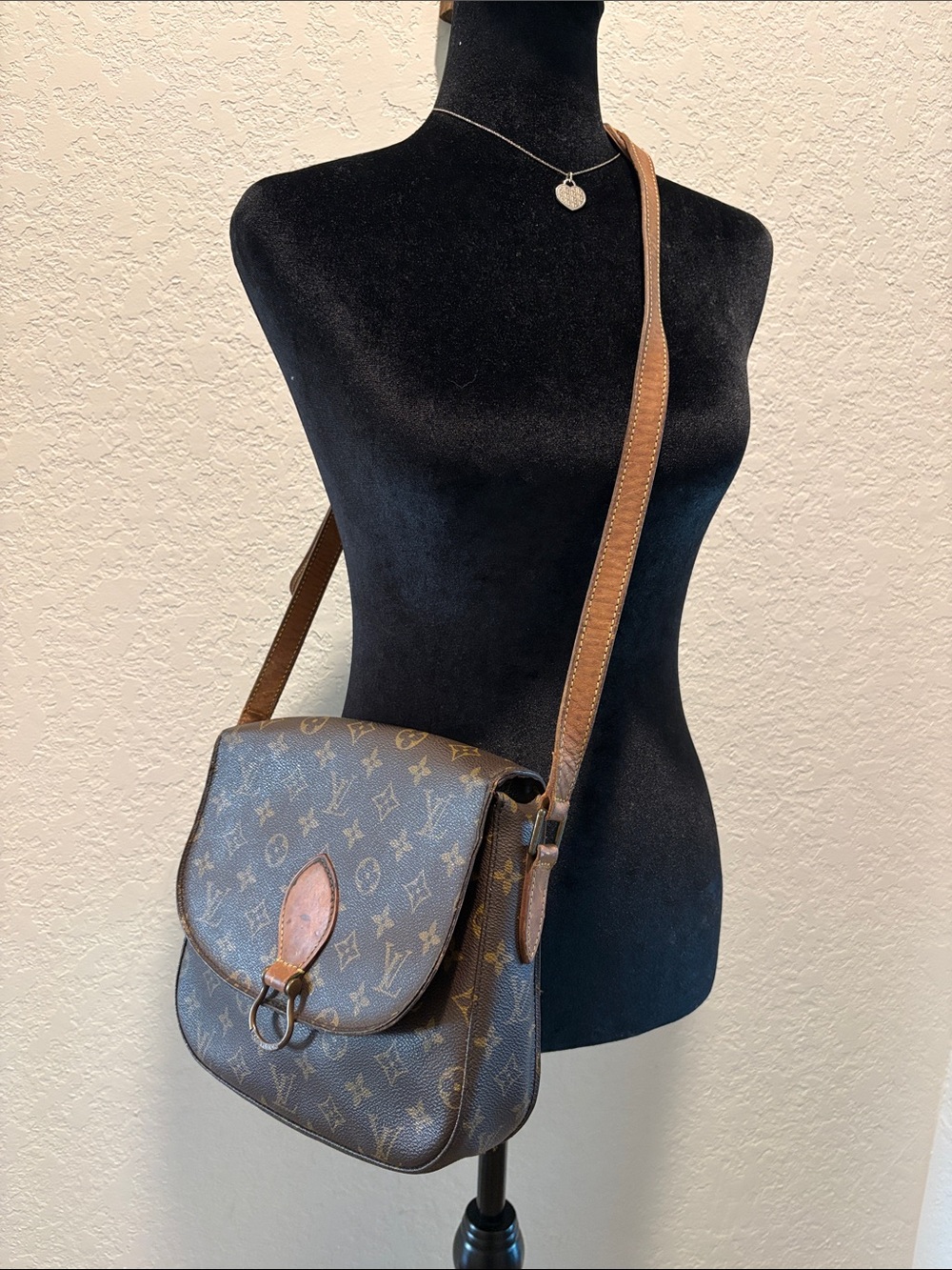 Louis Vuitton GM Saint Cloud Brown Monogram Crossbody Bag